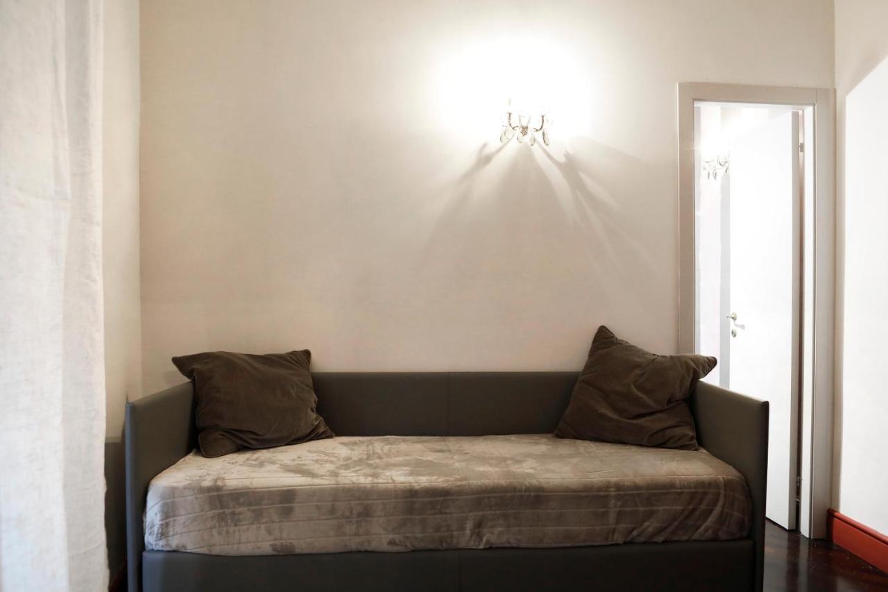 B&B Flairhouse Генуя Экстерьер фото