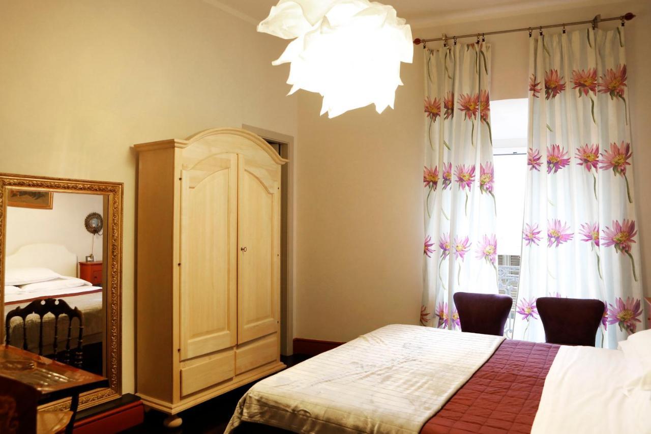 B&B Flairhouse Генуя Экстерьер фото
