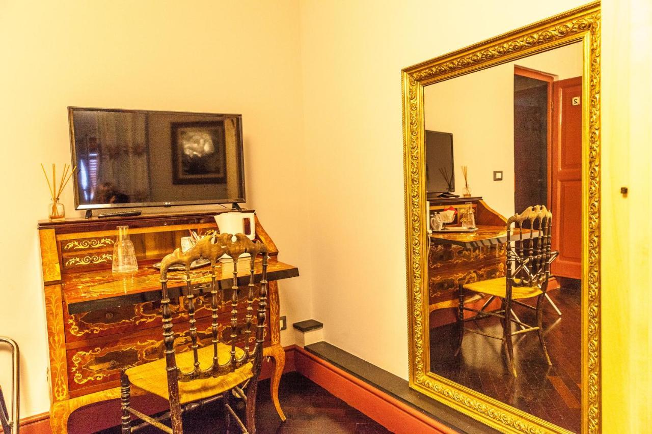 B&B Flairhouse Генуя Экстерьер фото